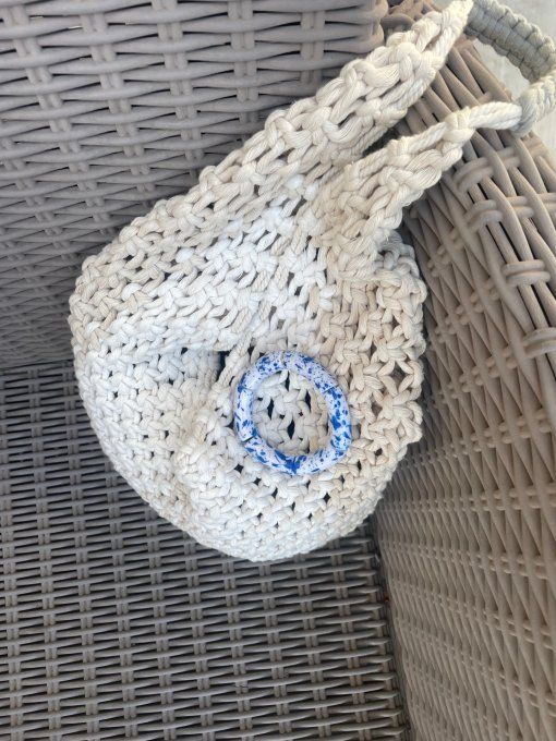 BRACELET PERLE TUBE BLANC TACHETÉ BLEU