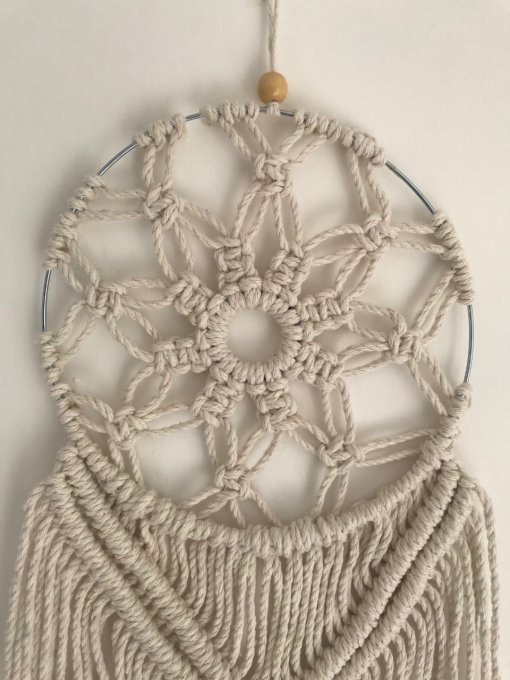 Attrape rêve  artisanal - modèle " tout macramé"