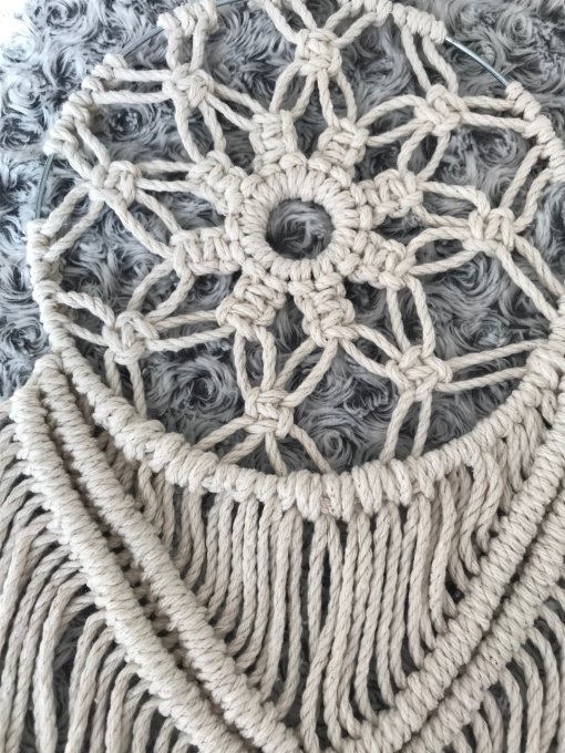 Attrape rêve  artisanal - modèle " tout macramé"