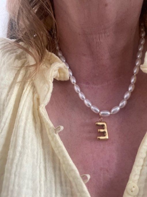COLLIER INITIALE - Collier personnalisé Perles d'eau douce