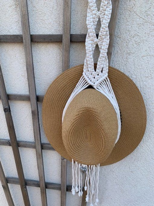 Porte Chapeaux artisanale - modèle "ONE"