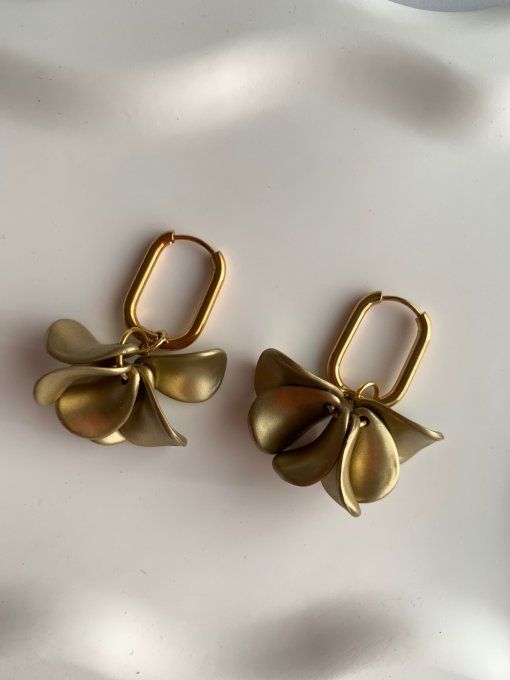 Boucles d'oreilles pétales dorés IRIS