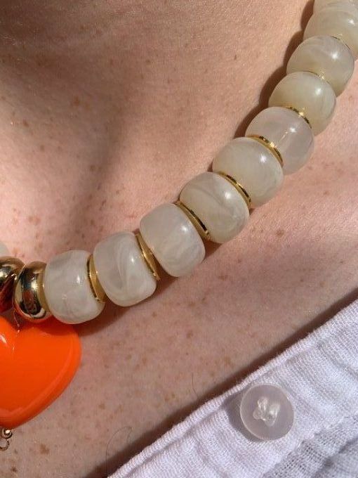 Collier GISÈLE coeur orange - Collier  de perles coloré fait main