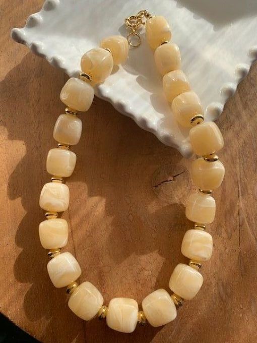 CHRISTIANE BEIGE - COLLIER